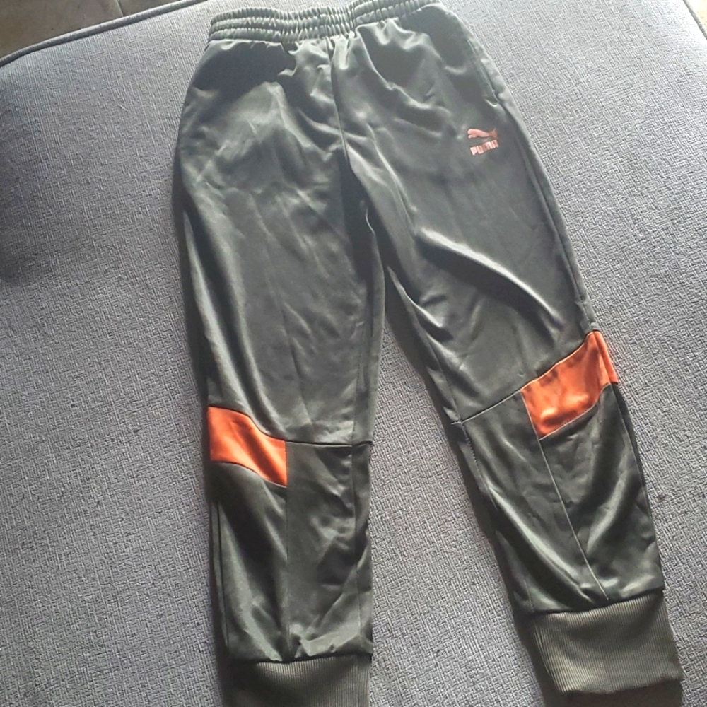 Puma jogger pants boys size 7
